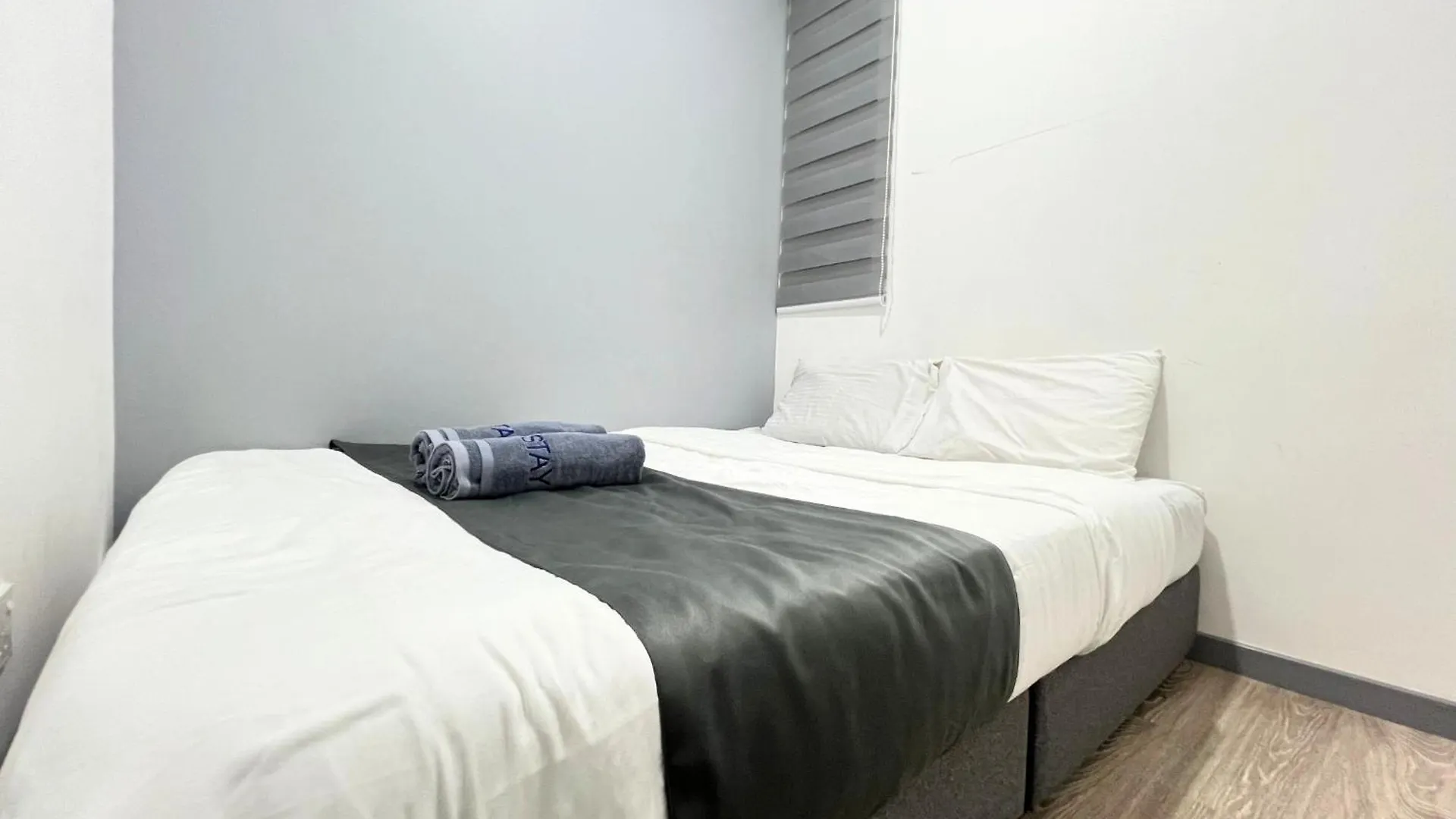 United Point Residence Pool View 8 Pax Walking Distance To Mall Kuala Lumpur